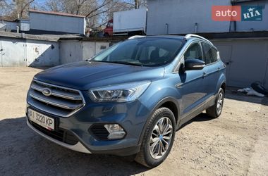 Внедорожник / Кроссовер Ford Kuga 2019 в Боярке