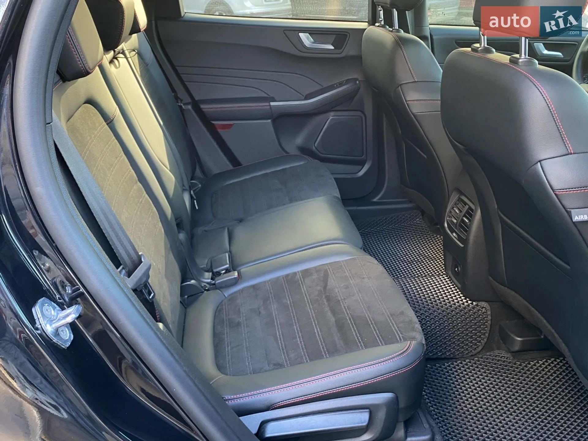 2023 Ford Kuga - мініатюра 22