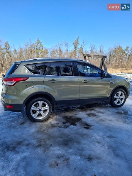Внедорожник / Кроссовер Ford Kuga 2013 в Киеве