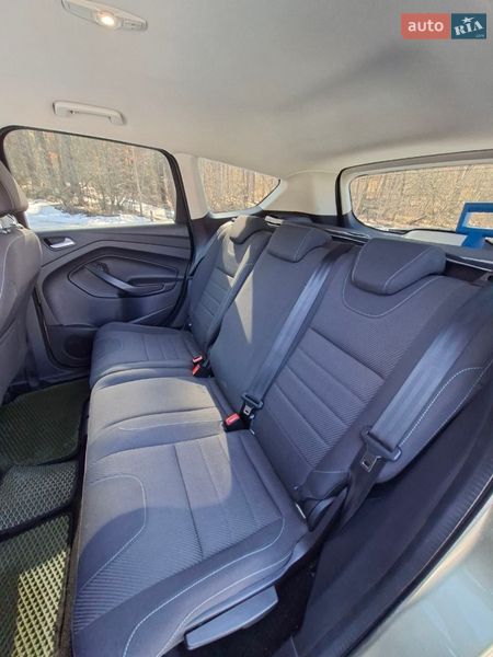 Внедорожник / Кроссовер Ford Kuga 2013 в Киеве