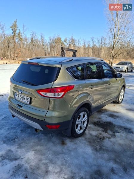 Внедорожник / Кроссовер Ford Kuga 2013 в Киеве