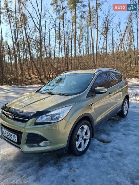 Внедорожник / Кроссовер Ford Kuga 2013 в Киеве
