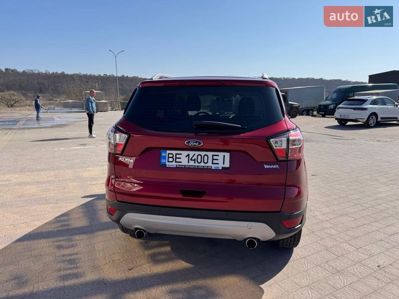 Внедорожник / Кроссовер Ford Kuga 2019 в Тернополе