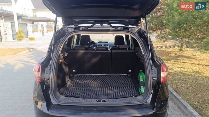 Внедорожник / Кроссовер Ford Kuga 2011 в Луцке