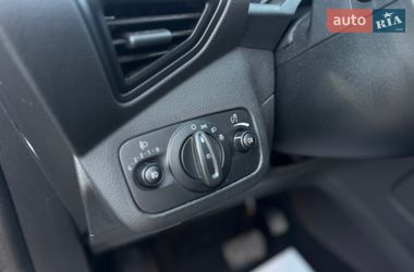 Внедорожник / Кроссовер Ford Kuga 2018 в Умани