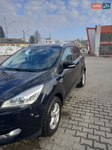 Внедорожник / Кроссовер Ford Kuga 2013 в Черновцах