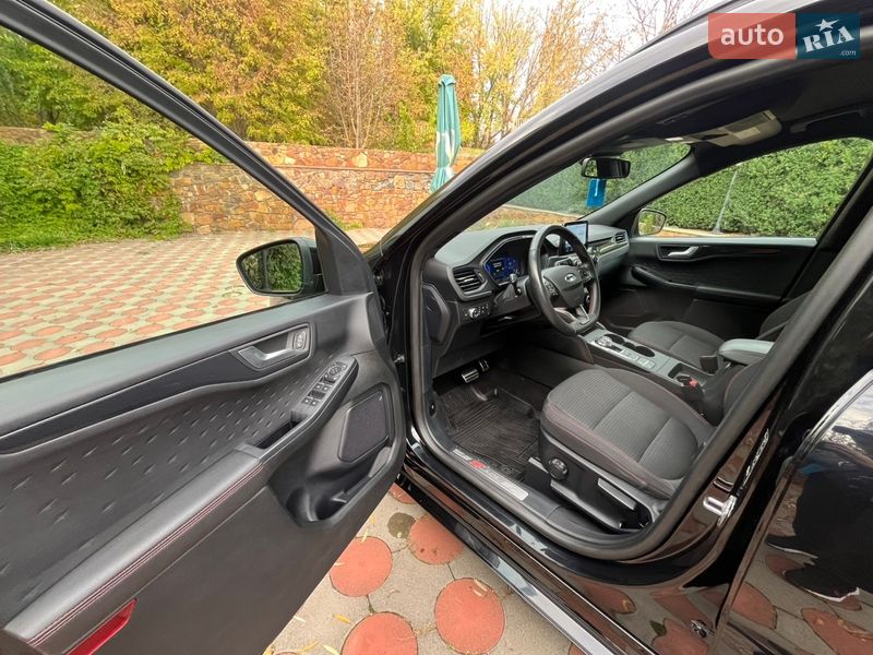 Внедорожник / Кроссовер Ford Kuga 2021 в Виннице