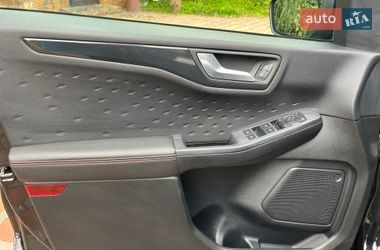 Внедорожник / Кроссовер Ford Kuga 2021 в Виннице
