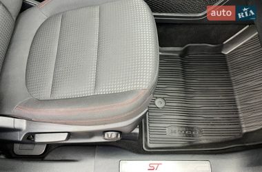 Внедорожник / Кроссовер Ford Kuga 2021 в Виннице