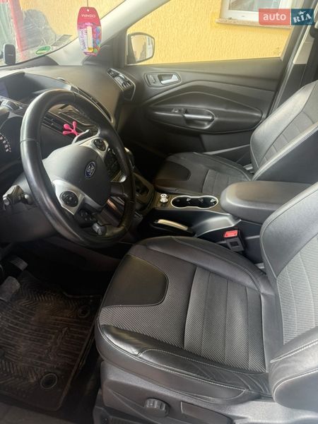 Внедорожник / Кроссовер Ford Kuga 2014 в Львове