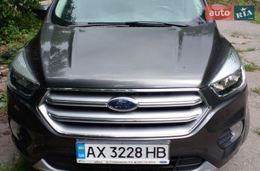 Позашляховик / Кросовер Ford Kuga 2017 в Первомайську
