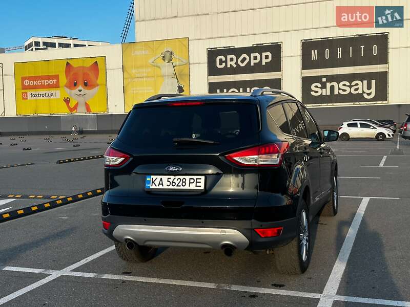 Внедорожник / Кроссовер Ford Kuga 2013 в Киеве