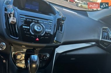 Внедорожник / Кроссовер Ford Kuga 2013 в Киеве