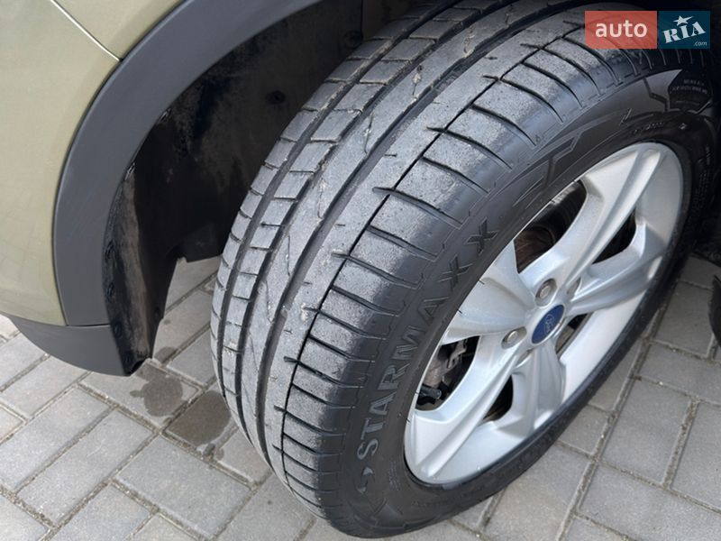 Внедорожник / Кроссовер Ford Kuga 2013 в Херсоне