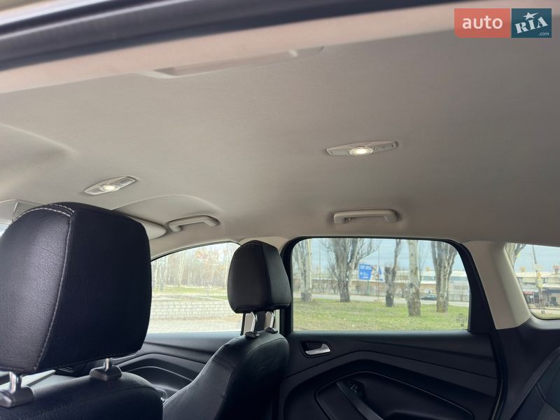 Внедорожник / Кроссовер Ford Kuga 2013 в Херсоне