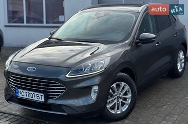 Позашляховик / Кросовер Ford Kuga 2021 в Львові