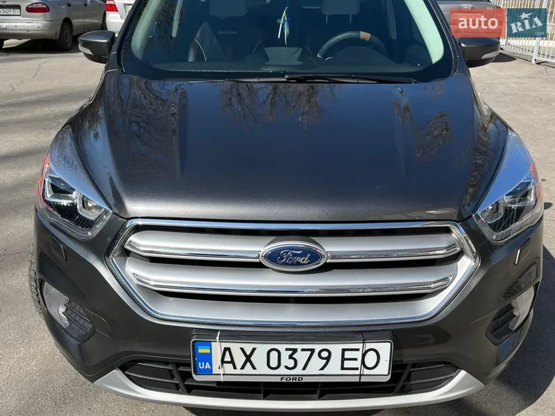Ford Kuga 2016