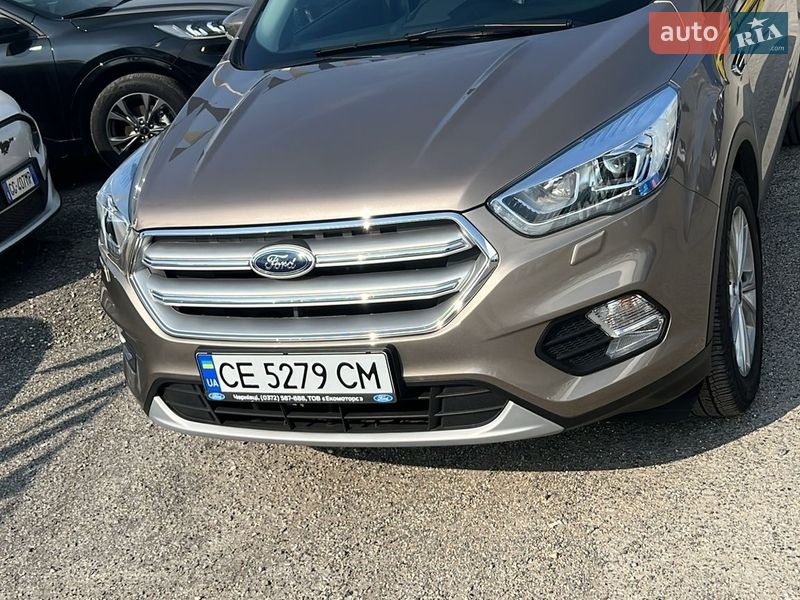 Внедорожник / Кроссовер Ford Kuga 2019 в Черновцах фото Внедорожник / Кроссовер Ford Kuga 2019 в Черновцах