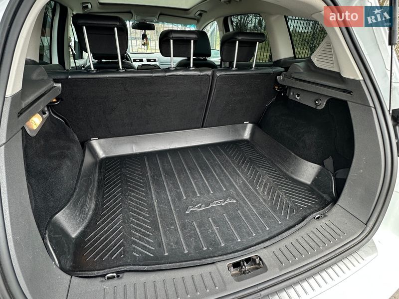 Позашляховик / Кросовер Ford Kuga 2011 в Білогородці