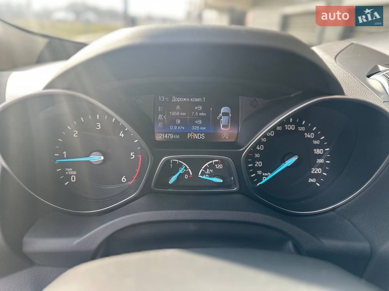 Позашляховик / Кросовер Ford Kuga 2019 в Києві