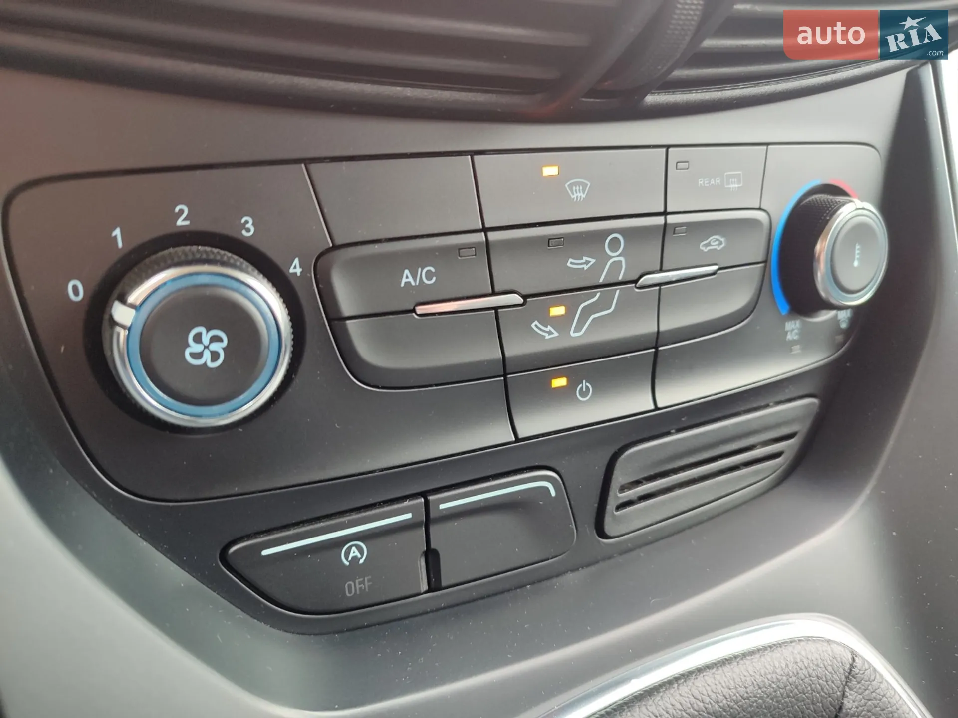 2017 Ford Kuga - мініатюра 8
