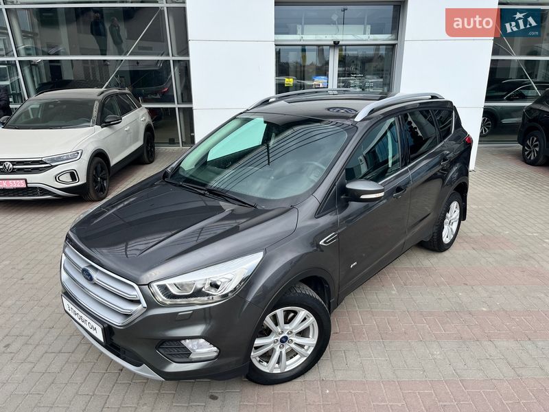 Внедорожник / Кроссовер Ford Kuga 2017 в Львове фото 4 Внедорожник / Кроссовер Ford Kuga 2017 в Львове