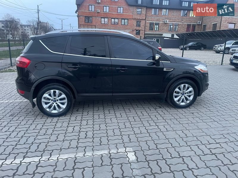 Внедорожник / Кроссовер Ford Kuga 2011 в Калуше