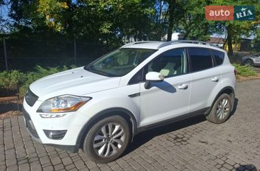 Позашляховик / Кросовер Ford Kuga 2011 в Первомайську