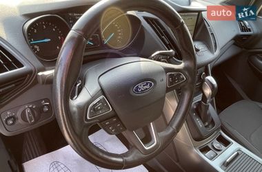 Внедорожник / Кроссовер Ford Kuga 2018 в Киеве