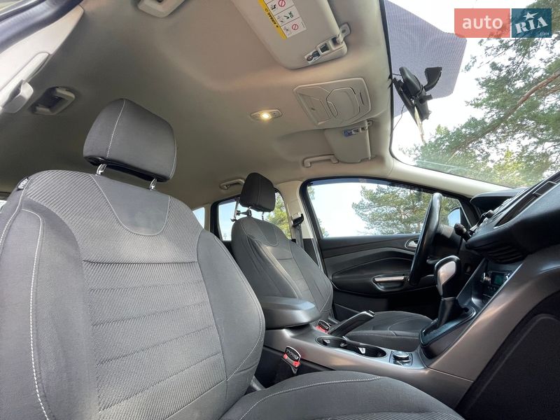 Внедорожник / Кроссовер Ford Kuga 2013 в Киеве