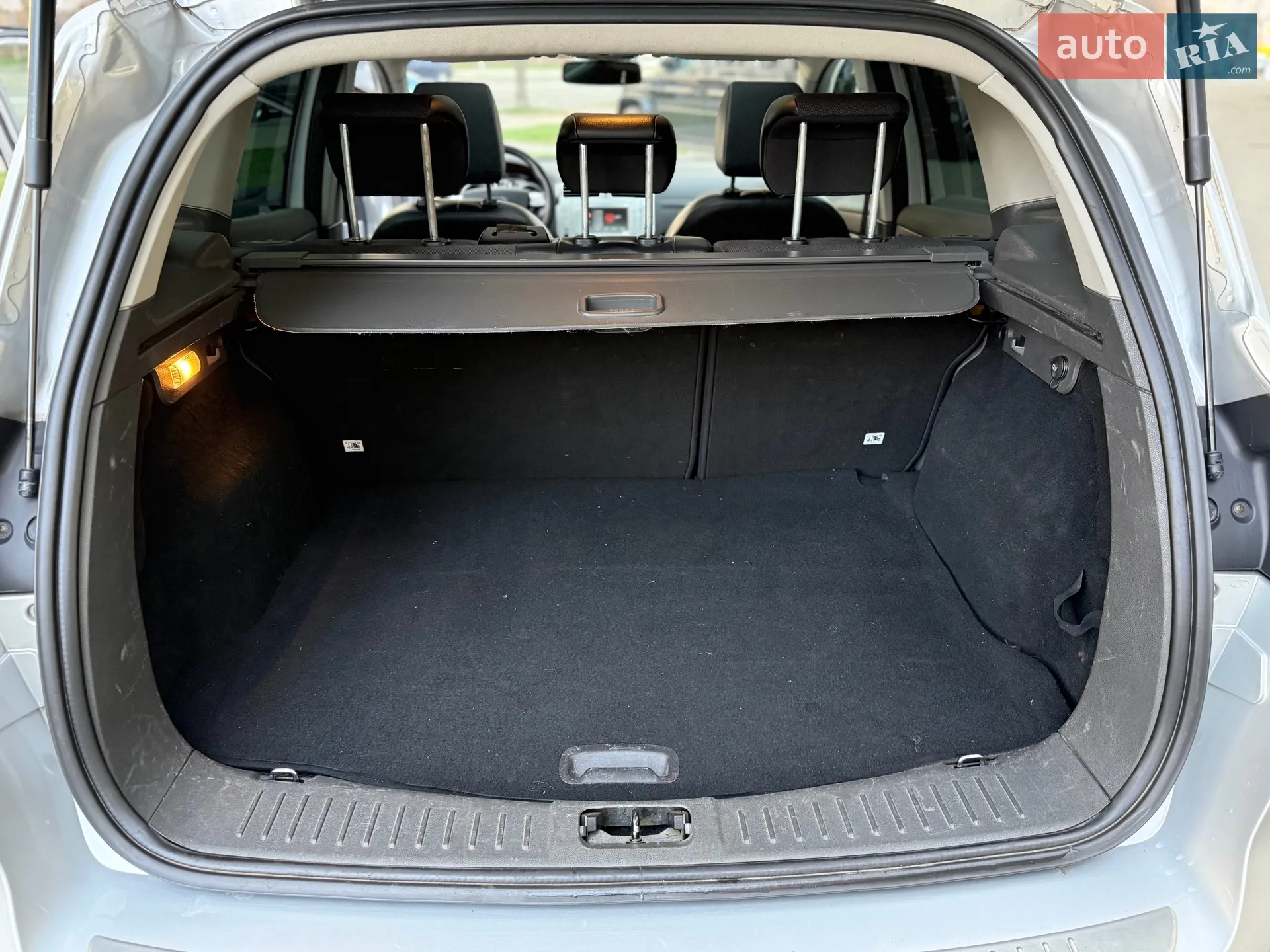 2011 Ford Kuga - мініатюра 27