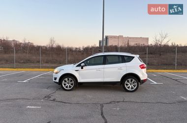 Позашляховик / Кросовер Ford Kuga 2012 в Києві