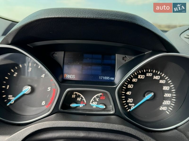 Внедорожник / Кроссовер Ford Kuga 2014 в Баре фото 15 Внедорожник / Кроссовер Ford Kuga 2014 в Баре