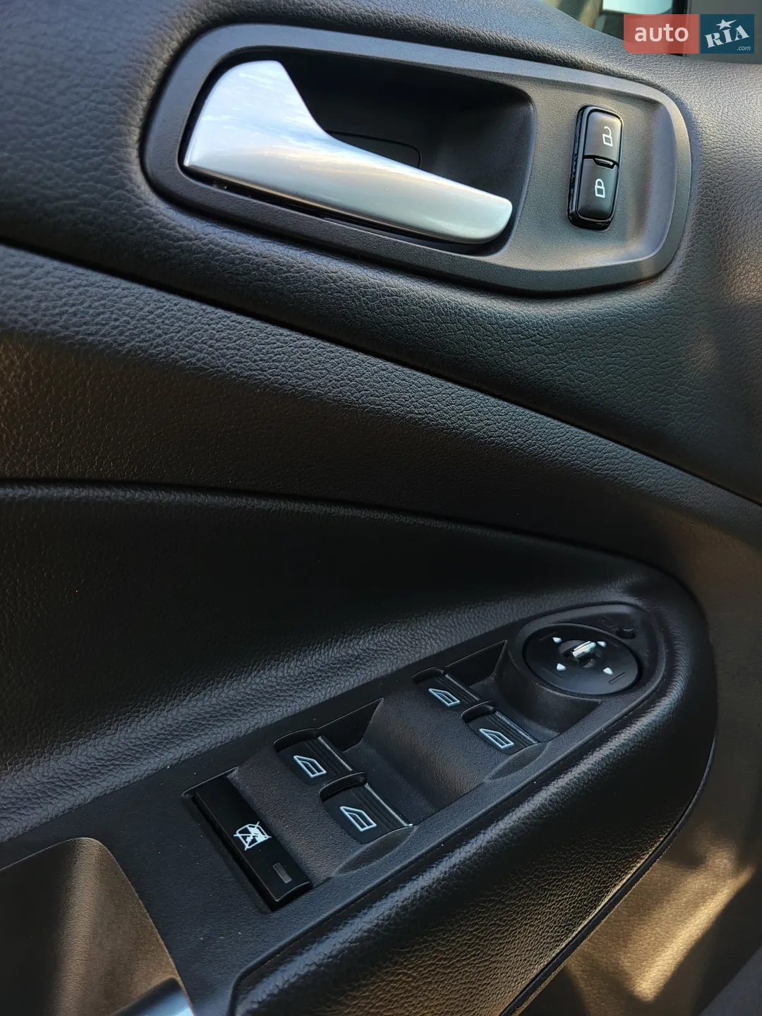 2013 Ford Kuga - мініатюра 12