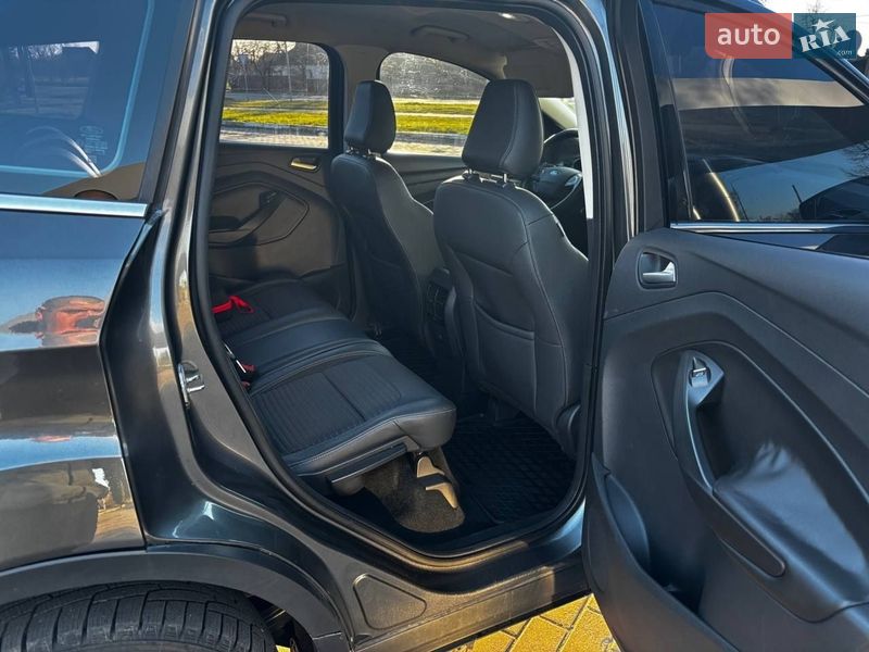 Позашляховик / Кросовер Ford Kuga 2019 в Лебедині