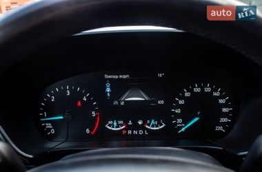 Внедорожник / Кроссовер Ford Kuga 2020 в Львове