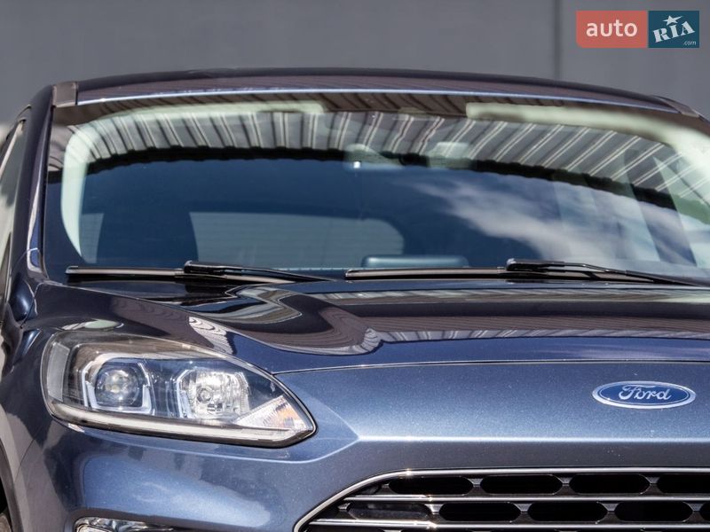 Внедорожник / Кроссовер Ford Kuga 2020 в Львове
