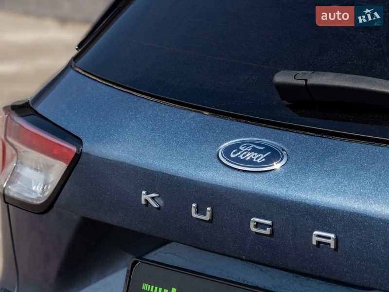 Внедорожник / Кроссовер Ford Kuga 2020 в Львове