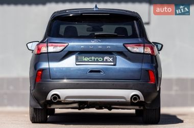 Внедорожник / Кроссовер Ford Kuga 2020 в Львове