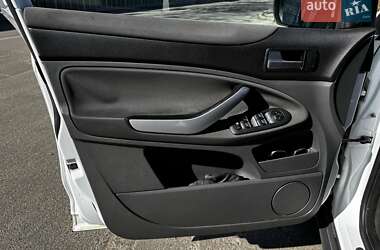 Позашляховик / Кросовер Ford Kuga 2012 в Києві