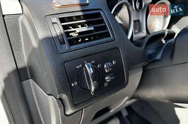 Позашляховик / Кросовер Ford Kuga 2012 в Києві