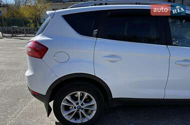 Позашляховик / Кросовер Ford Kuga 2012 в Києві