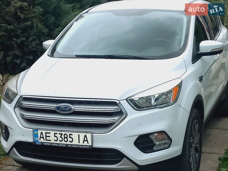 Ford Kuga 2016