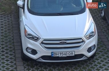 Внедорожник / Кроссовер Ford Kuga 2017 в Одессе