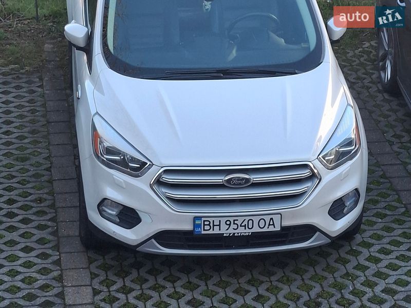 Ford Kuga 2017