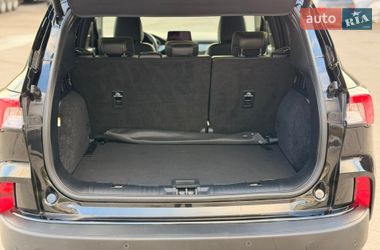 Позашляховик / Кросовер Ford Kuga 2022 в Вінниці