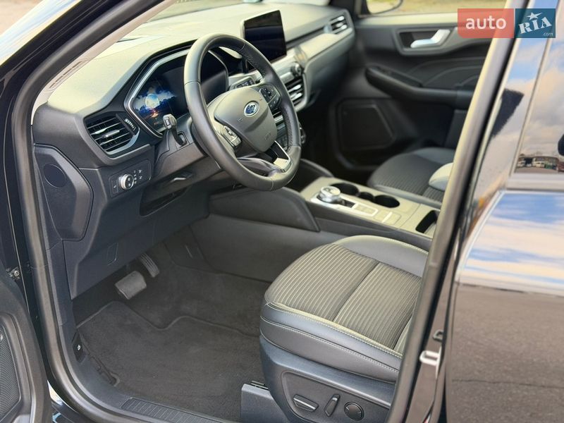 Позашляховик / Кросовер Ford Kuga 2022 в Вінниці