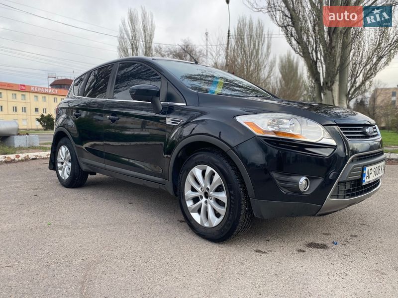 Внедорожник / Кроссовер Ford Kuga 2008 в Запорожье