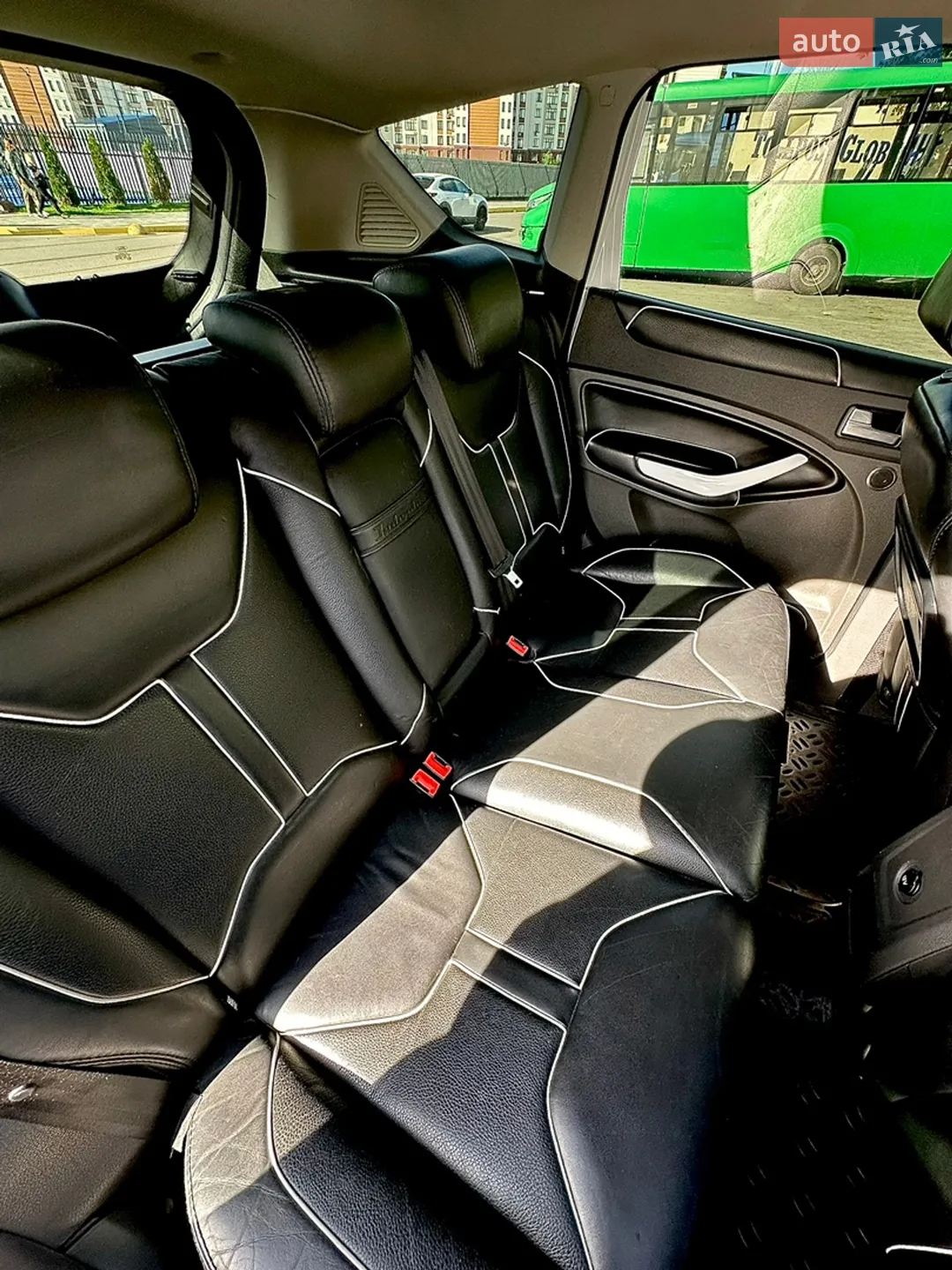 2011 Ford Kuga - мініатюра 4