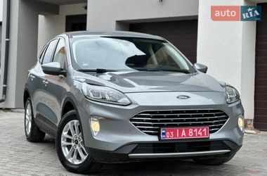 Внедорожник / Кроссовер Ford Kuga 2020 в Тернополе